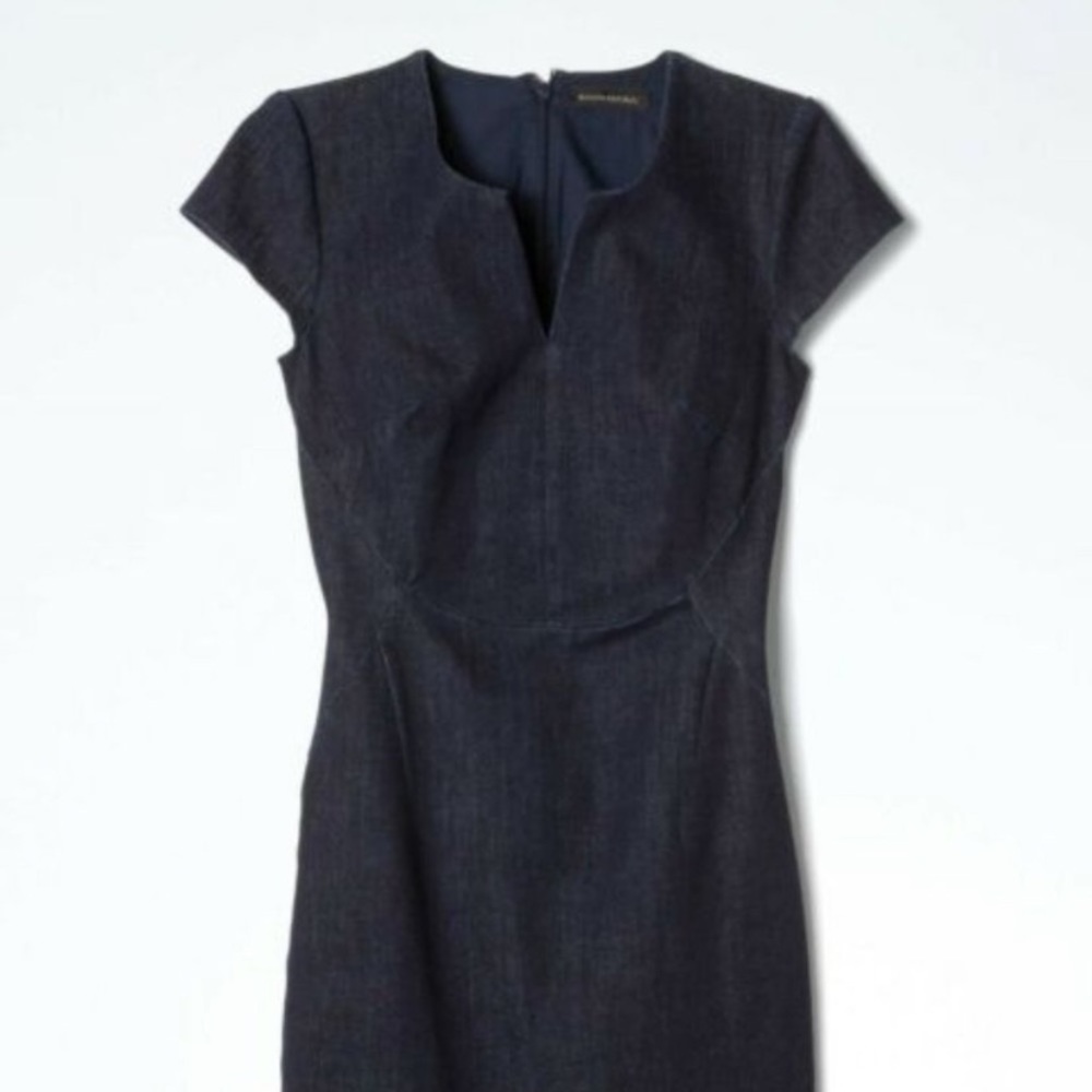 Banana Republic denim fitted dress - size 10
